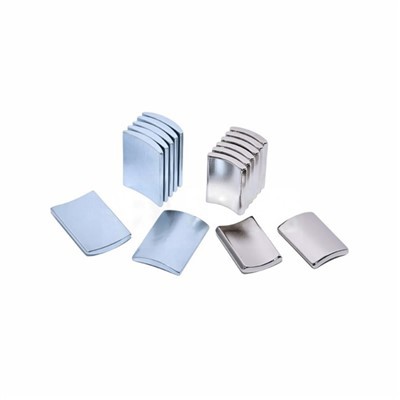 Zeldzame aarde boogmagneet